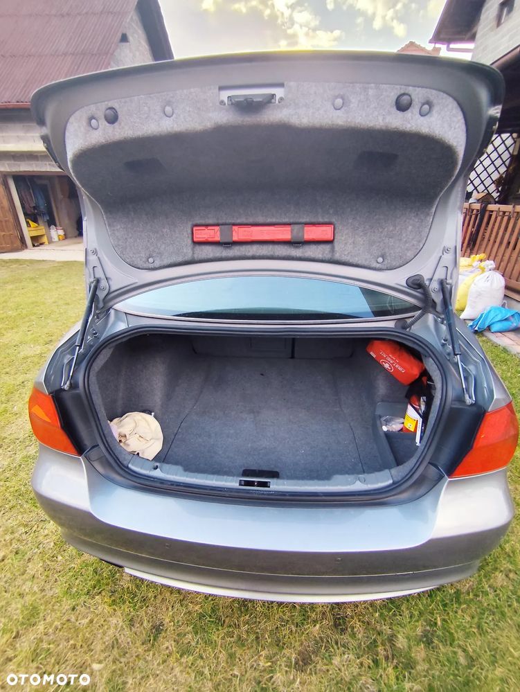 BMW Seria 3 - 12