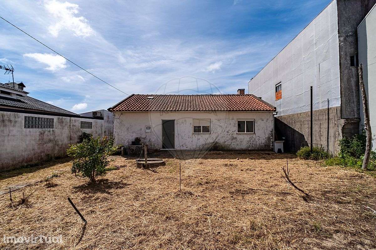 Moradia T2 para venda - Grande imagem: 2/33