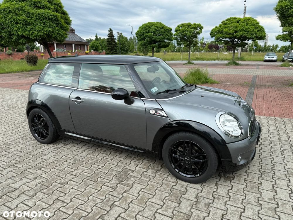 MINI Cooper S - 1