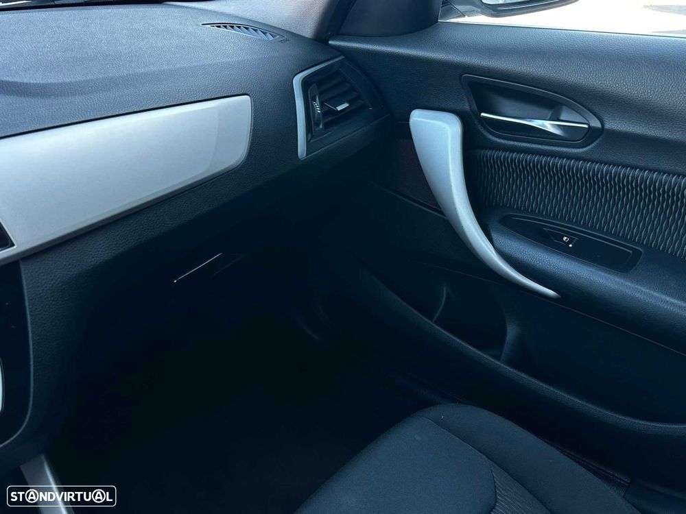 BMW 116 d EfficientDynamics - 16