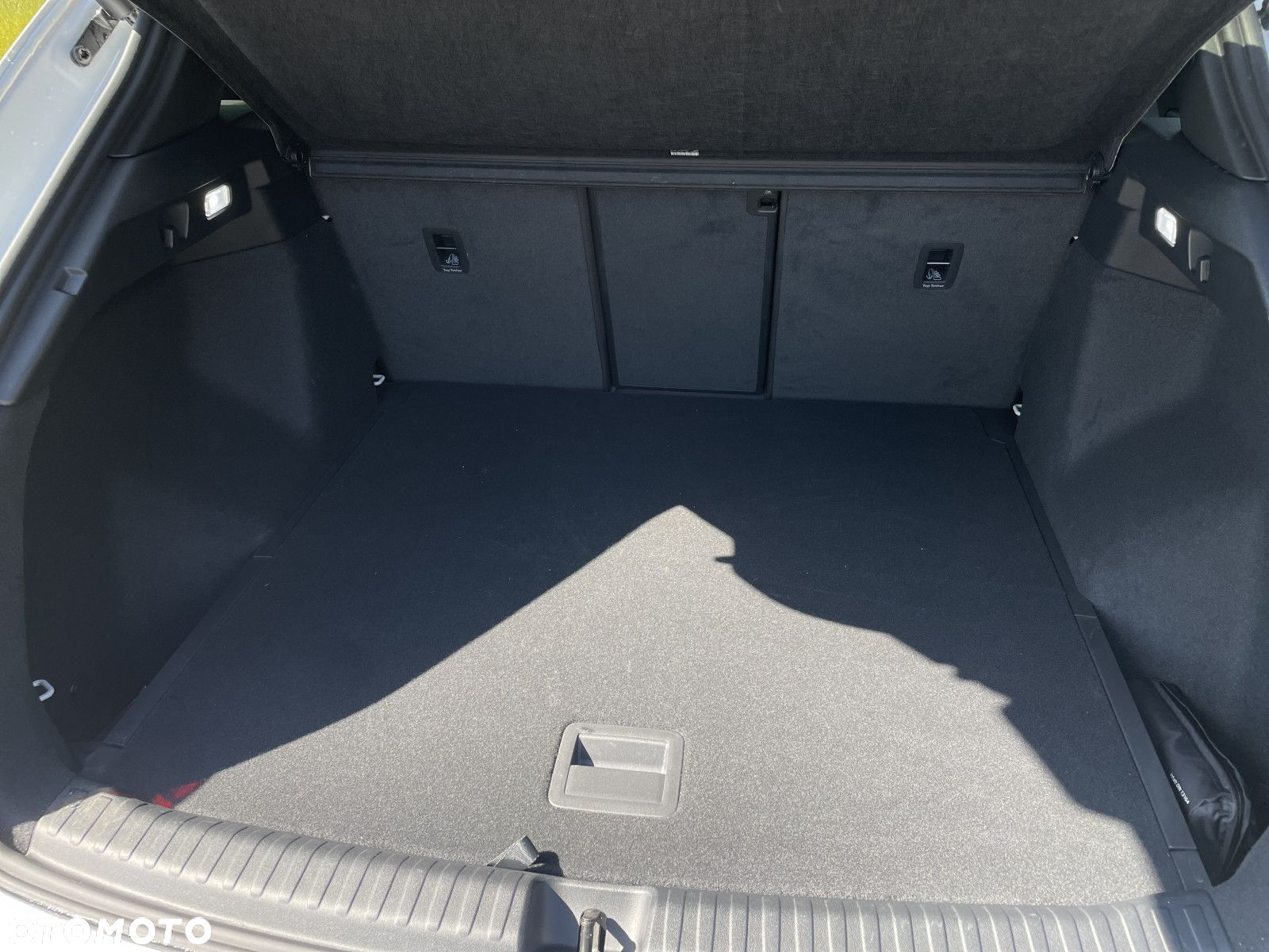 Audi Q4 - 4