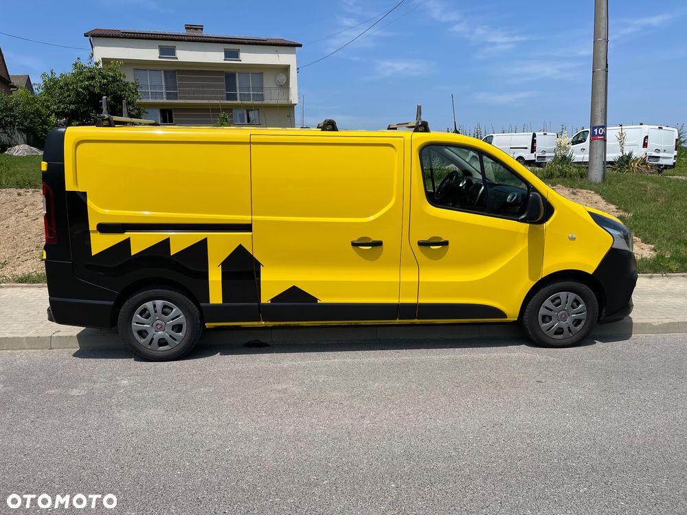 Renault Trafic - 2