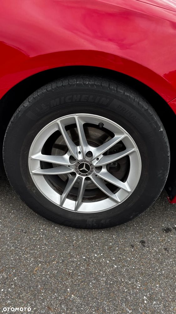 Mercedes-Benz Klasa B 180 d AMG Line 7G-DCT - 17