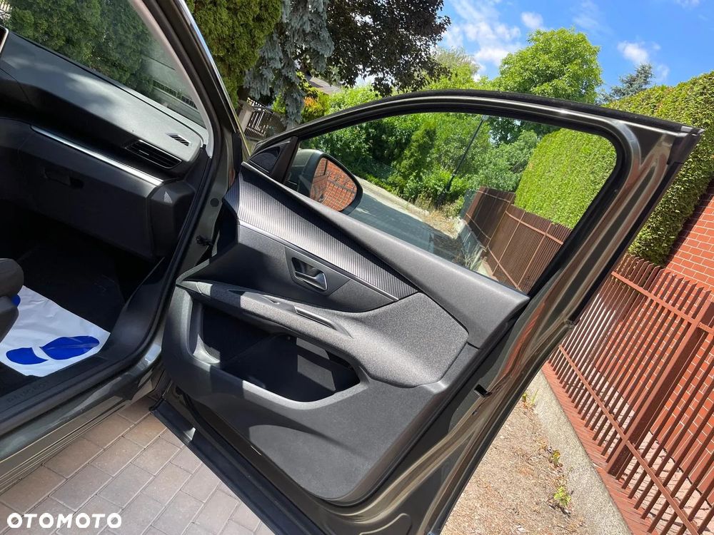 Peugeot 5008 BlueHDi 130 Active - 22