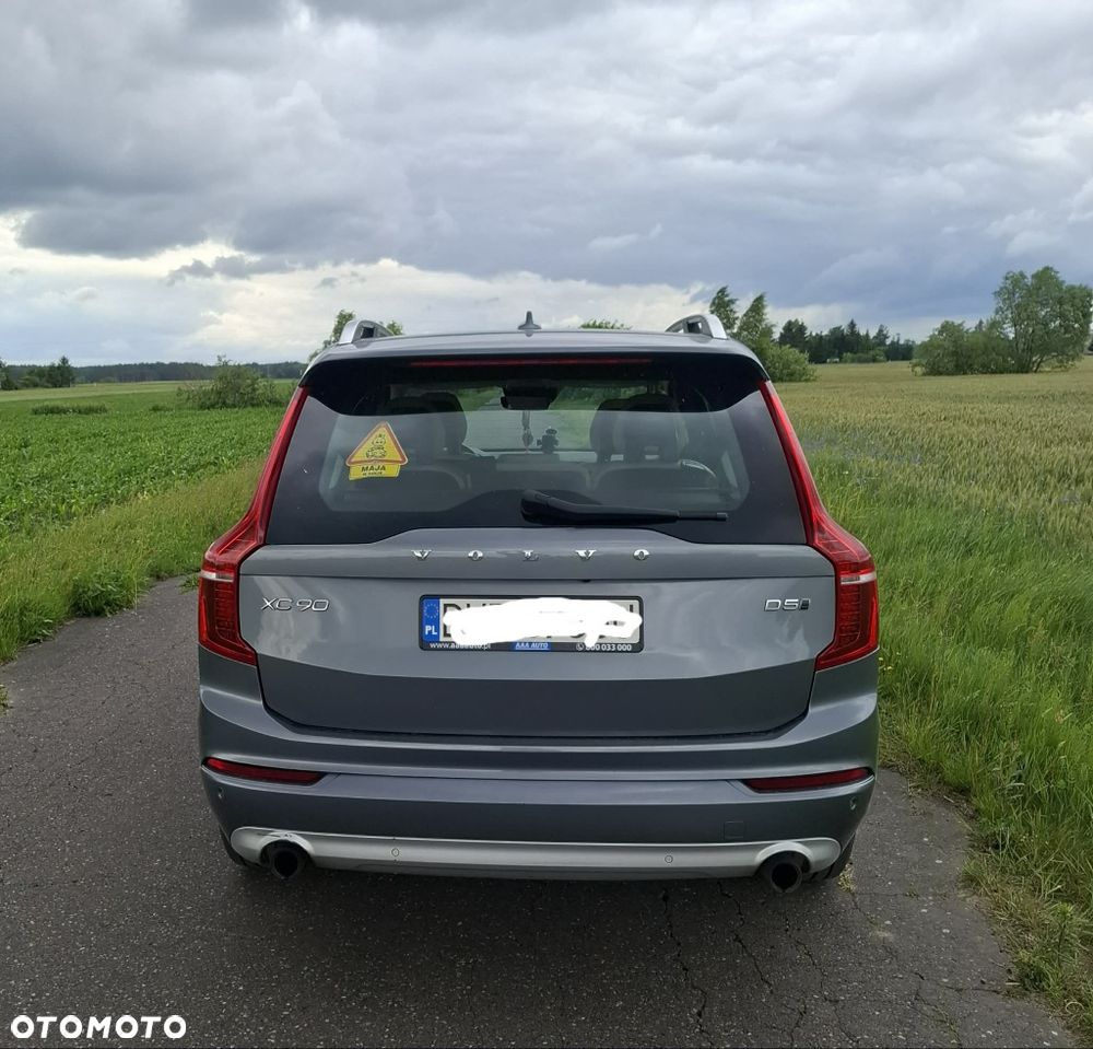 Volvo XC 90 - 3