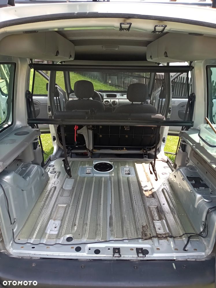 Renault Kangoo 4x4 1.6 16V - 6