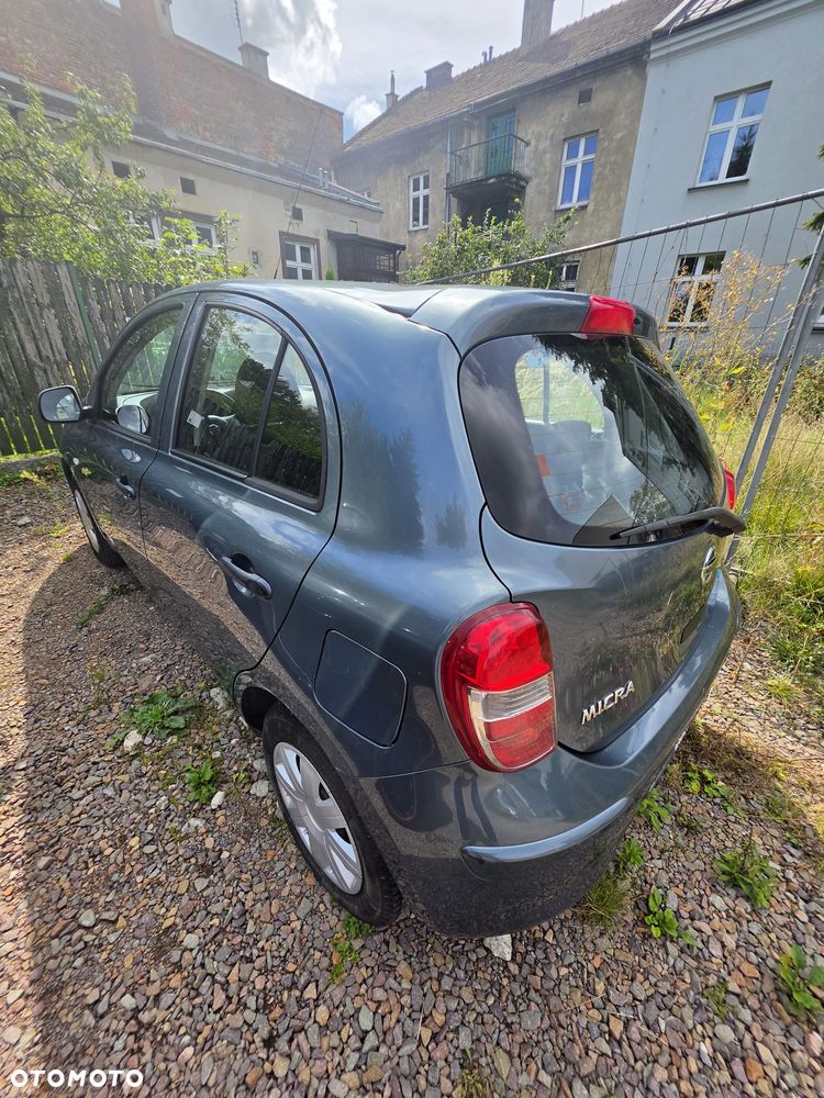 Nissan Micra - 2