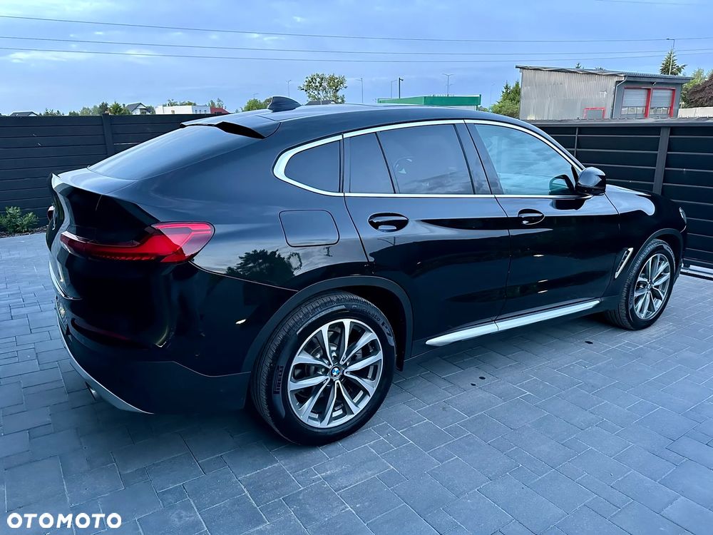 BMW X4 xDrive30i xLine sport - 25