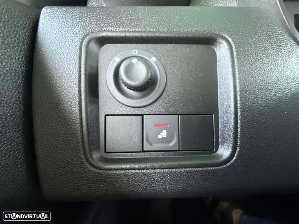 Dacia Duster 1.3 TCe Prestige - 19