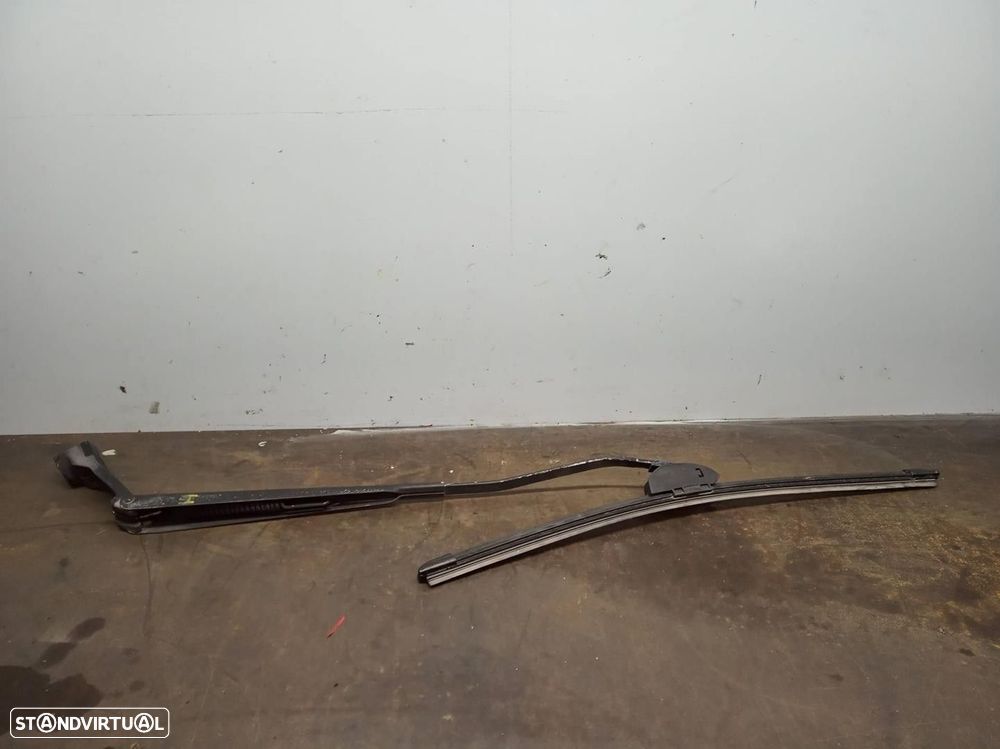 BRAÇO LIMPA-VIDROS FRONTAL DIREITO HYUNDAI GETZ 2004 - - 3