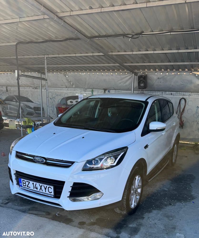Ford Kuga - 3
