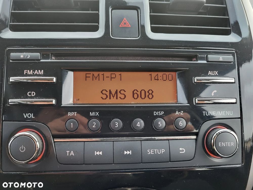 Nissan Micra 1.2 Acenta CVT - 11