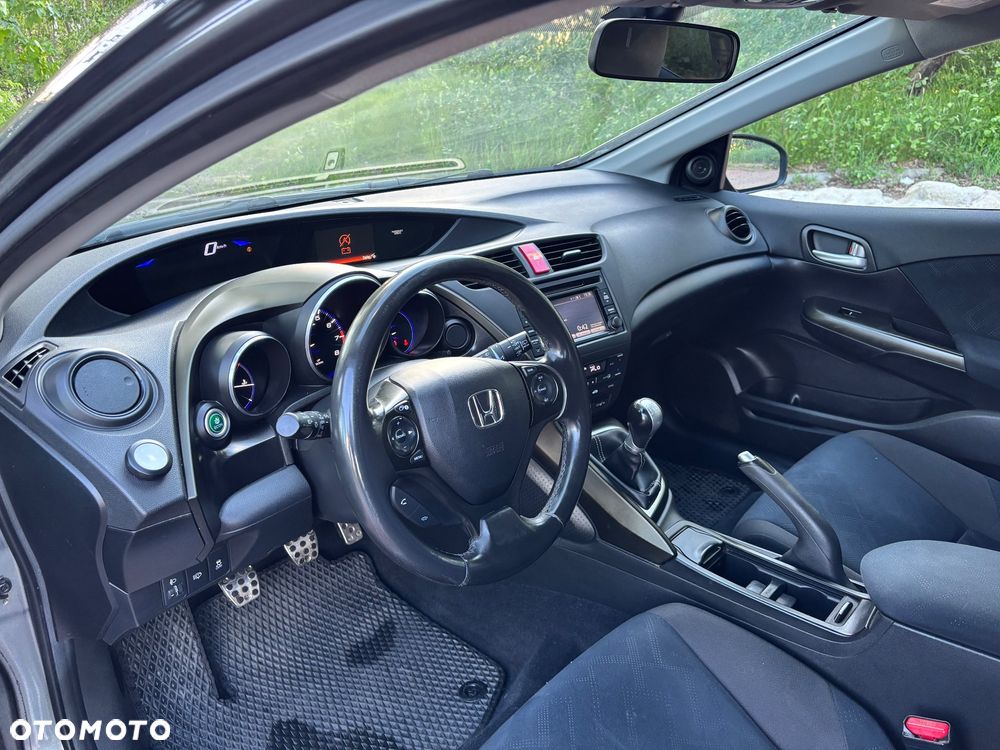 Honda Civic 1.8 Sport - 9