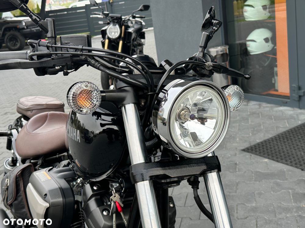 Yamaha XV - 21