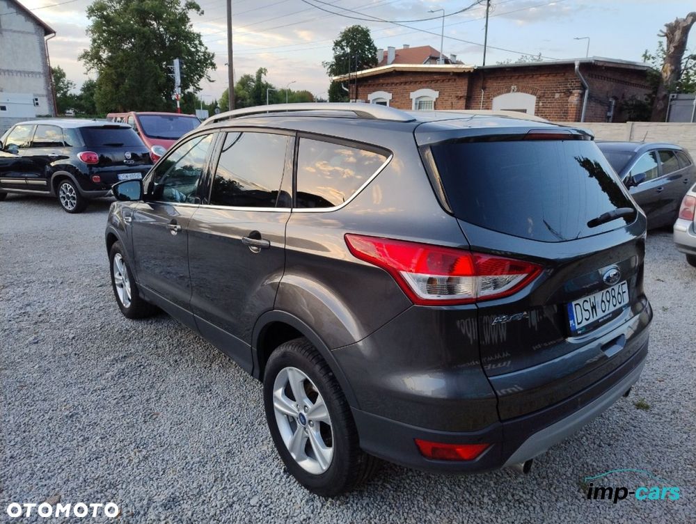 Ford Kuga - 8