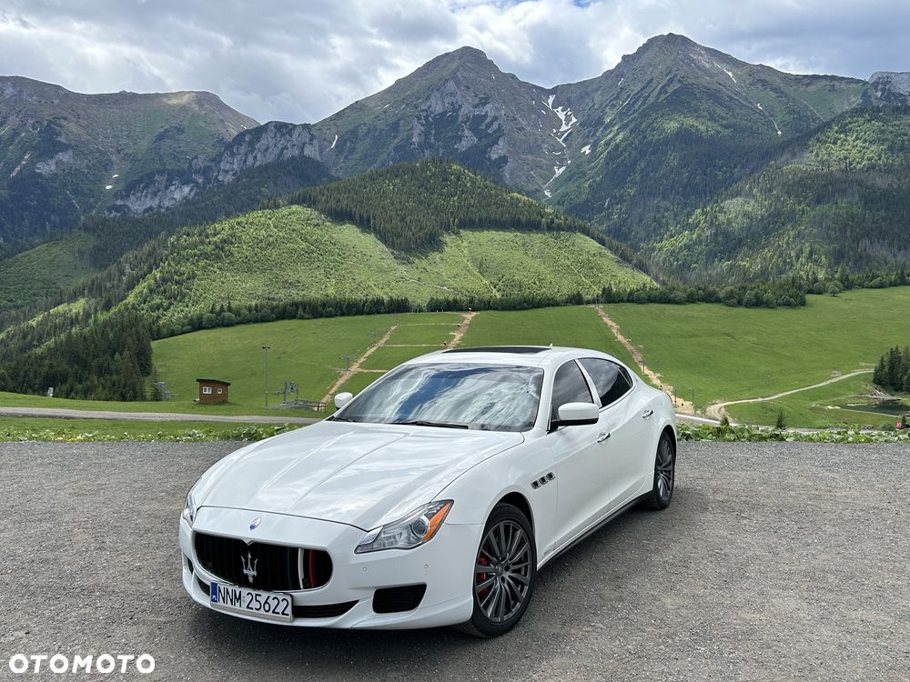 Maserati Quattroporte - 1