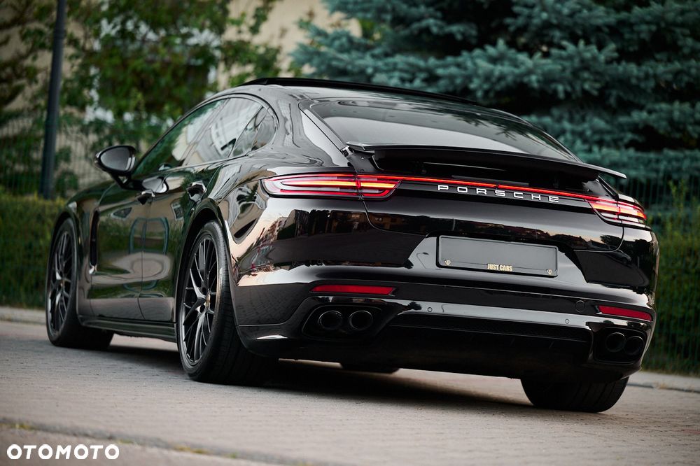Porsche Panamera 4S - 2
