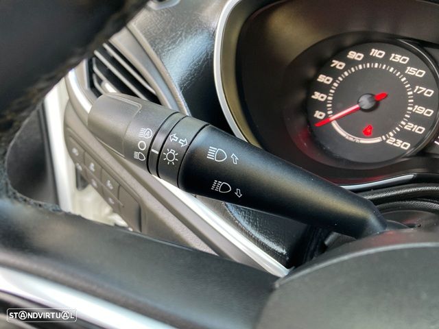 Fiat Tipo Station Wagon 1.3 M-Jet Lounge - 17