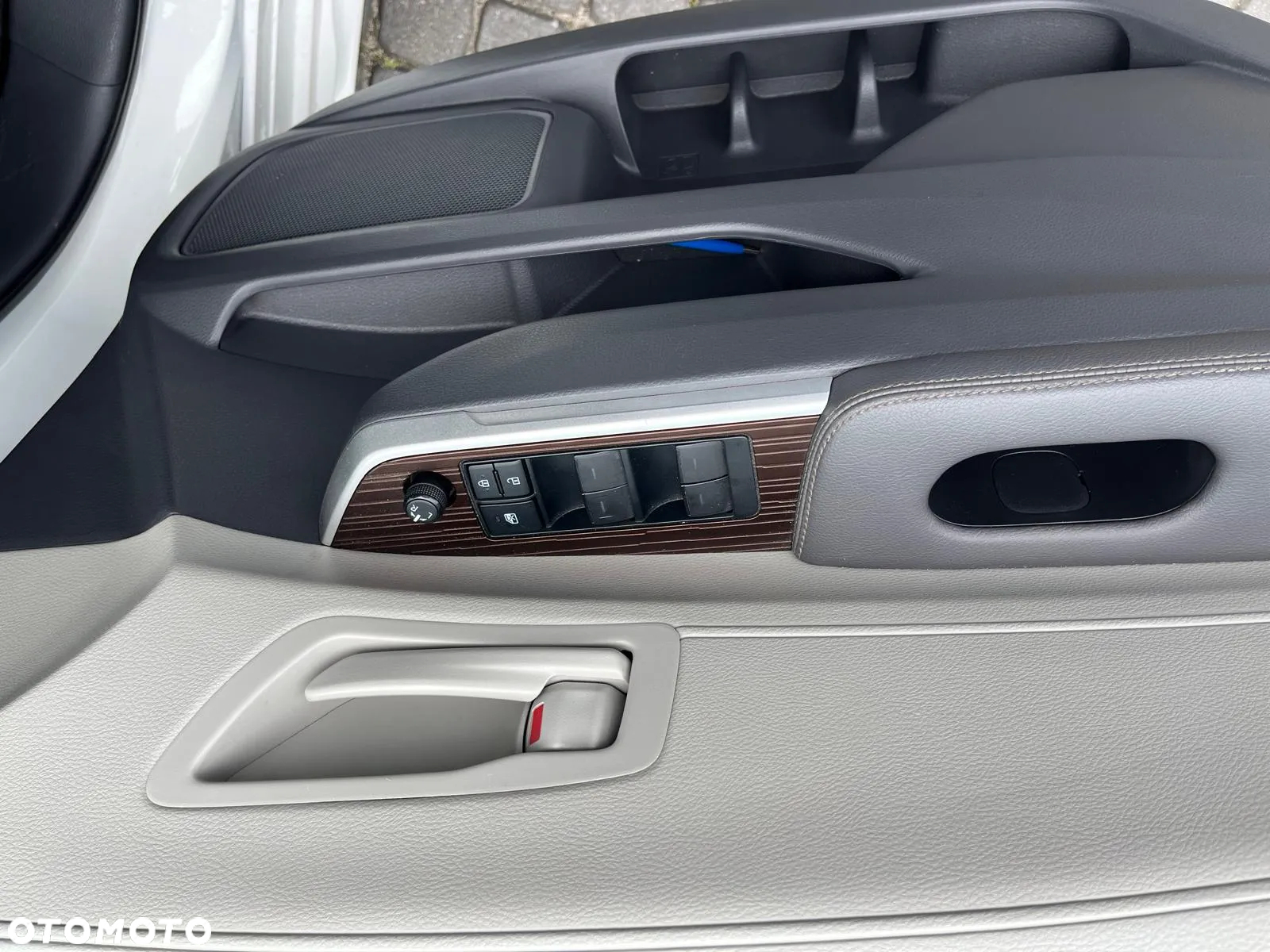 Toyota Sienna - 15