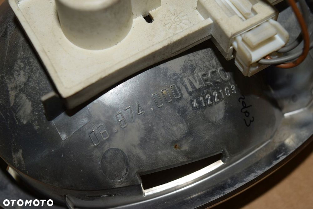 IVECO STRALIS LAMPKA WEWNĘTRZNA LAMPA OŚWIETLENIA - 3