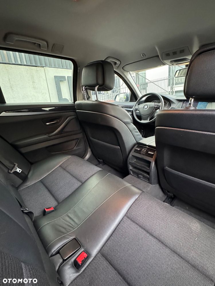 BMW Seria 5 520d - 11
