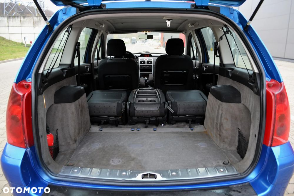 Peugeot 307 2.0 XT Premium - 35