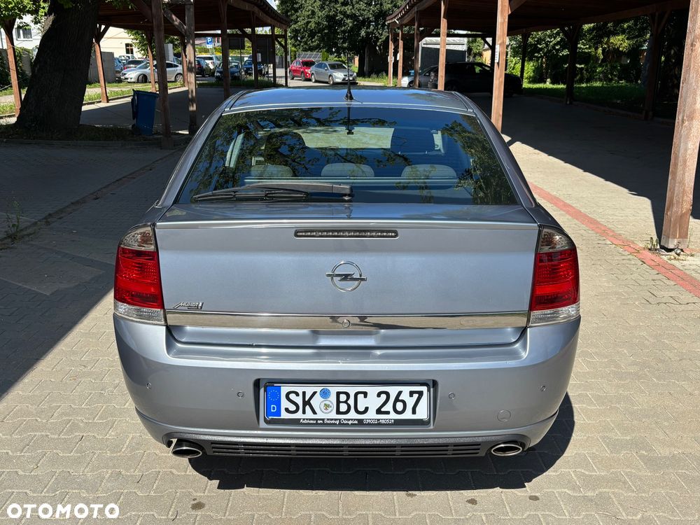 Opel Vectra 3.2 V6 Cosmo - 9