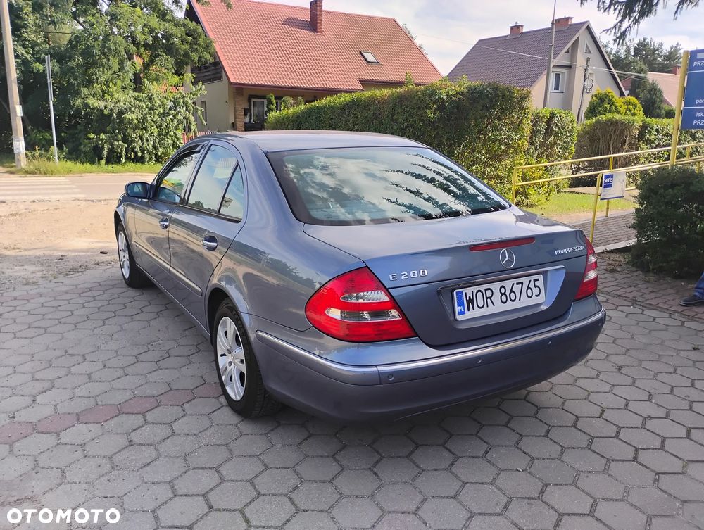 Mercedes-Benz Klasa E 200 Kompressor T Elegance - 4