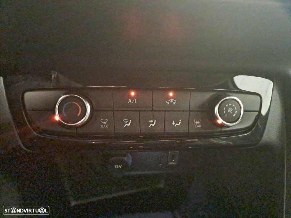 Opel Corsa 1.2 T GS Line Aut. - 25