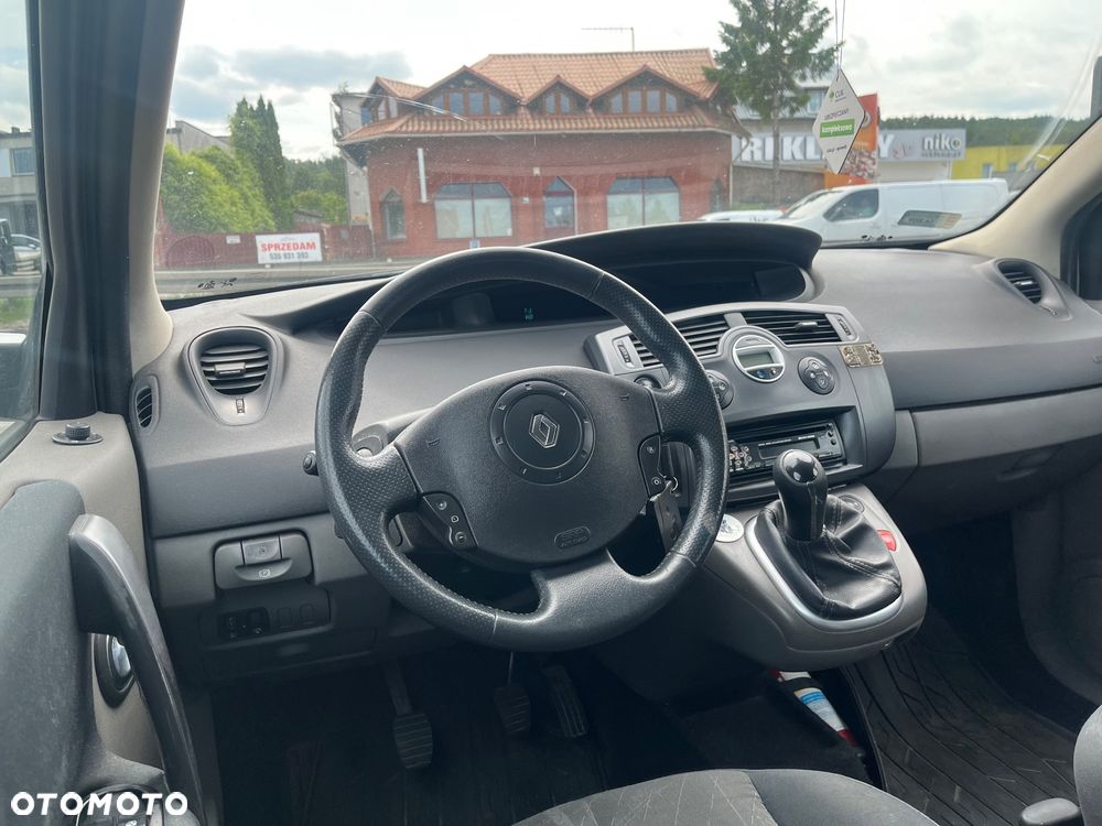 Renault Scenic 1.5 dCi Authentique - 6