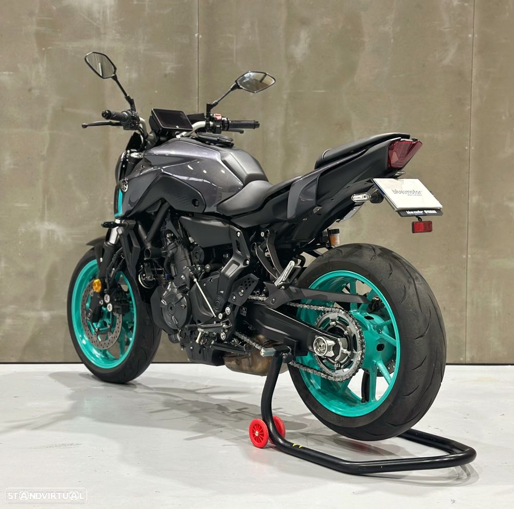 Yamaha MT-07 - 6