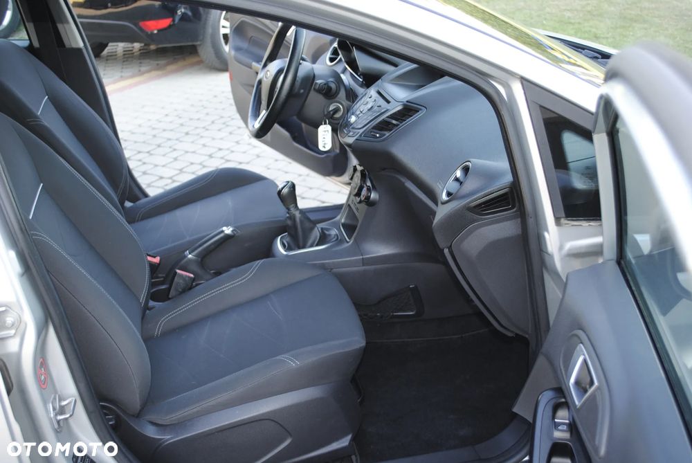 Ford Fiesta - 14