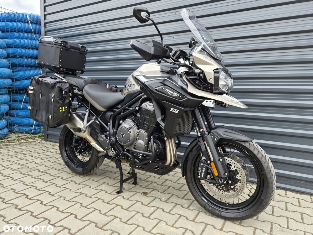 Triumph Tiger - 32