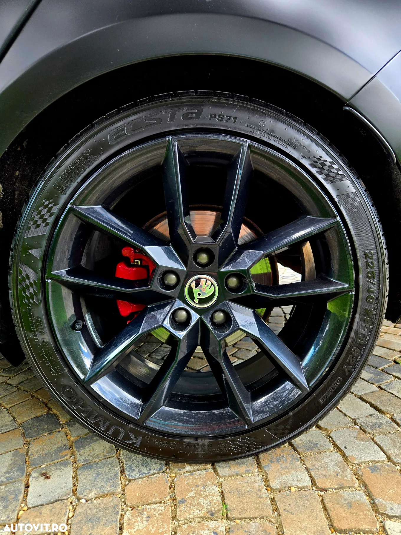 Skoda Octavia 2.0 TDI DSG RS - 7