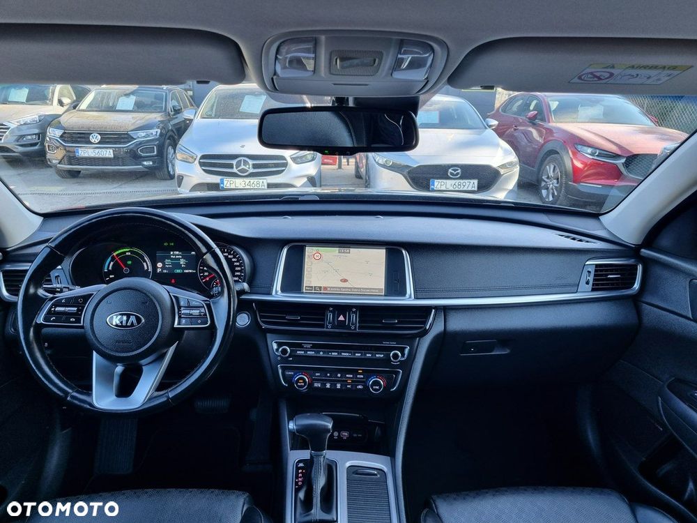 Kia Optima - 16