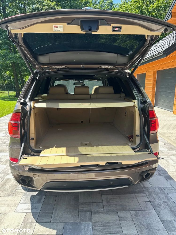 BMW X5 xDrive35i - 6