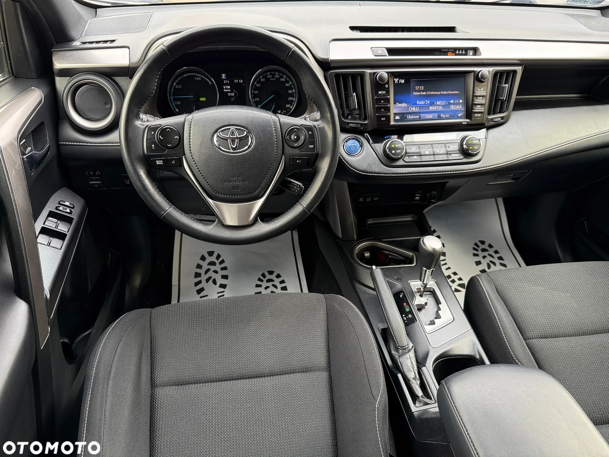 Toyota RAV4 Hybrid Premium 4x2 - 7