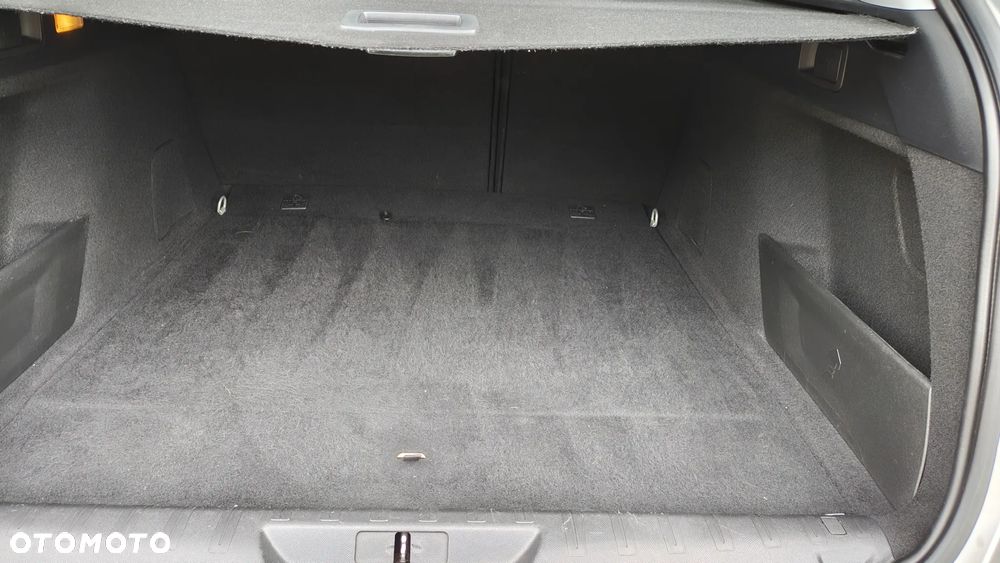 Peugeot 308 1.6 BlueHDi Active S&S - 8