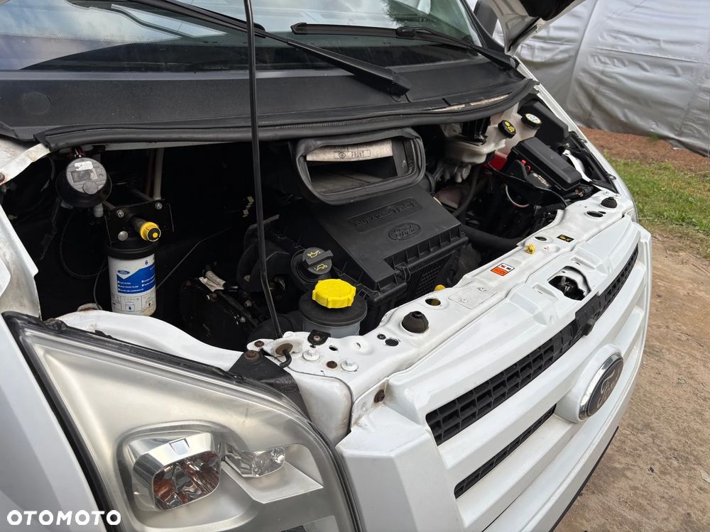 Ford Transit - 15