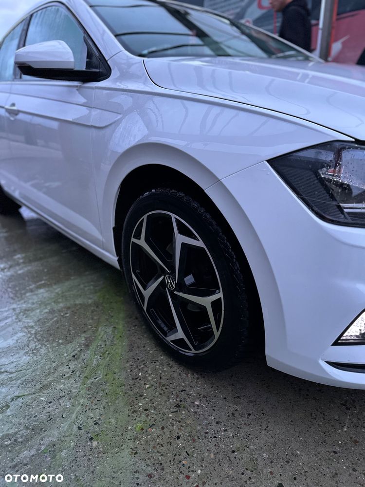 Volkswagen Polo 1.0 TSI Comfortline DSG - 4