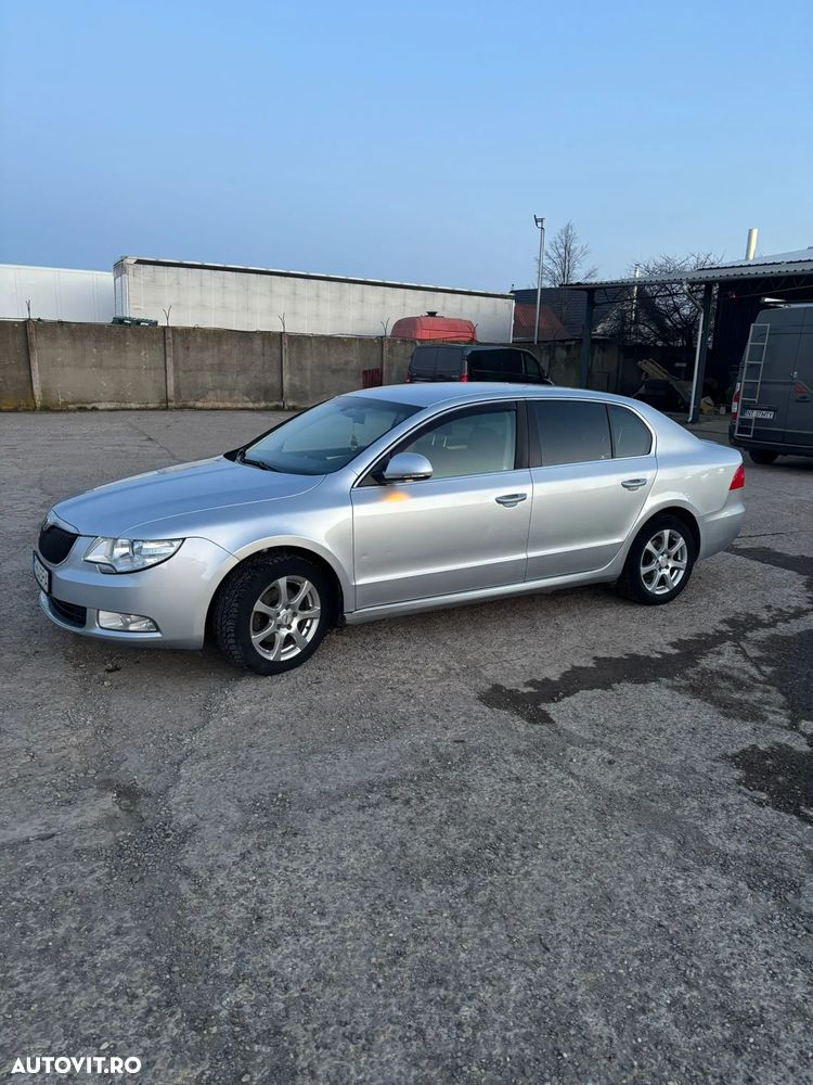 Skoda Superb - 2