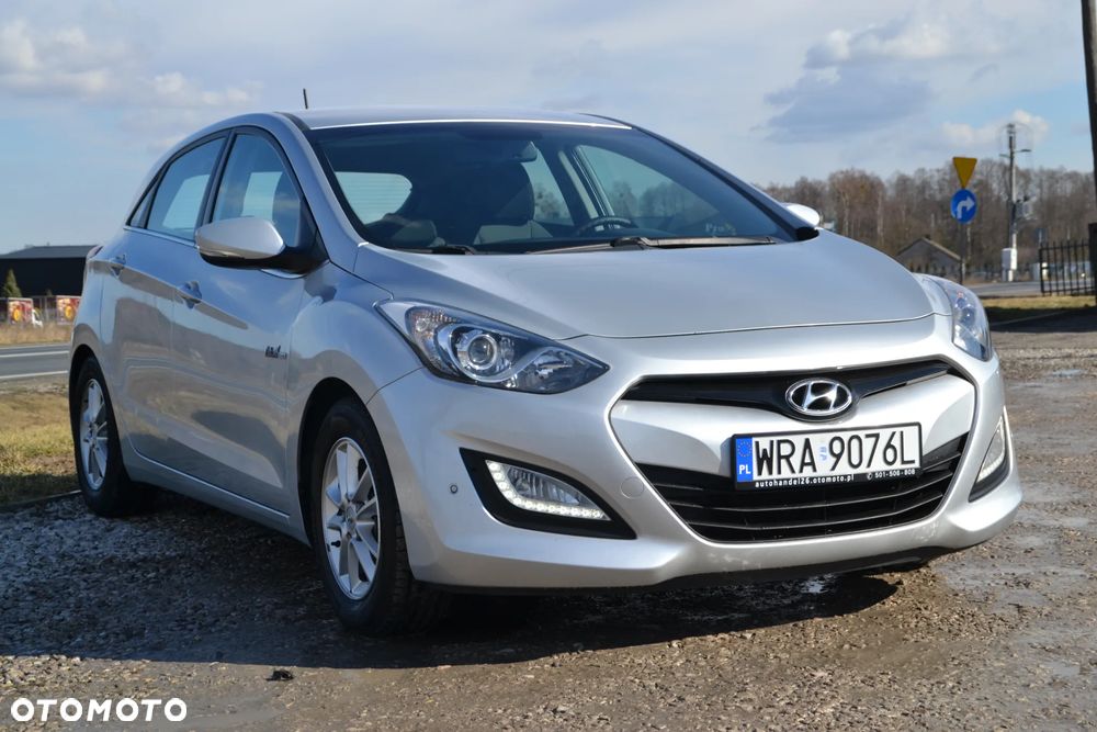 Hyundai i30 i30cw 1.6 Trend - 9