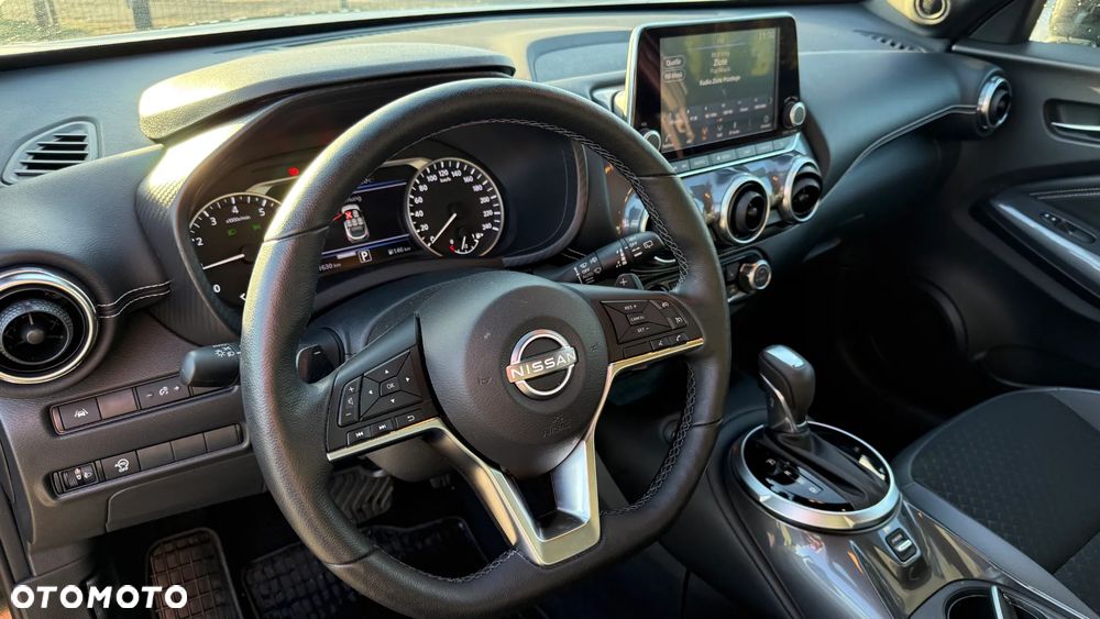Nissan Juke 1.0 DIG-T N-Sport DCT - 24