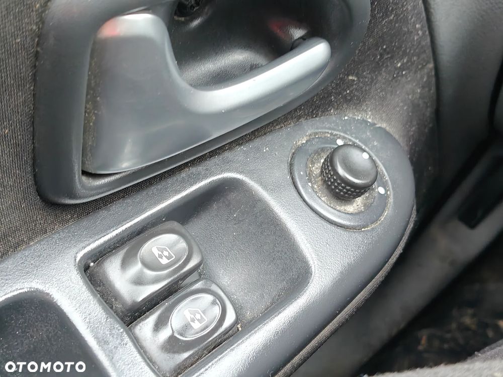 Renault Thalia 1.4 Authentique - 14