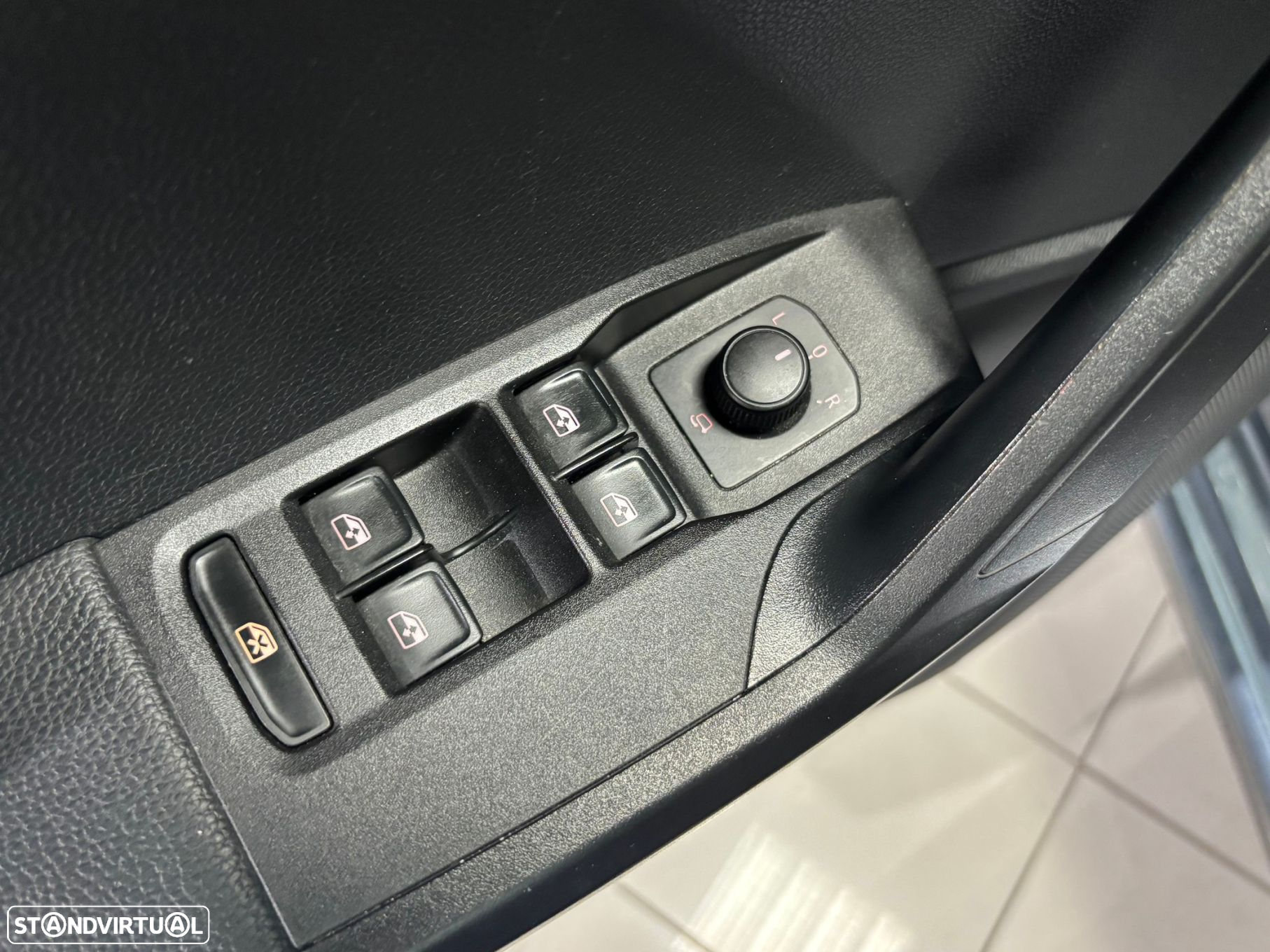 SEAT Ibiza 1.0 TSI Style DSG - 25