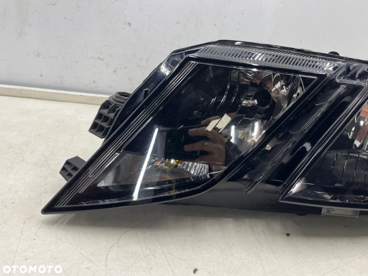 Lampa reflektor Skoda Octavia III LIFT 16-20r. lewa przednia na żarówkę H7 DRL LED 5e1941015c - 6