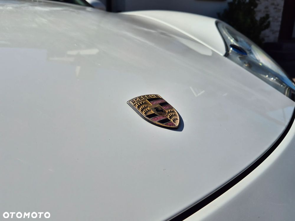 Porsche 911 - 33