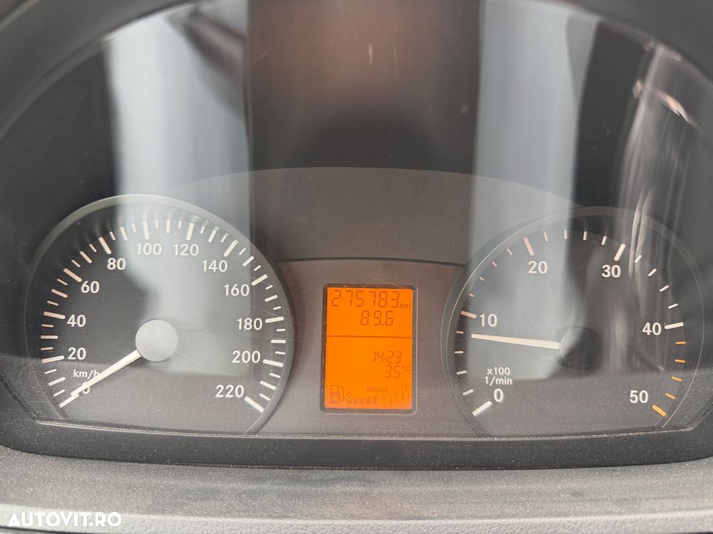 Mercedes-Benz Vito - 11