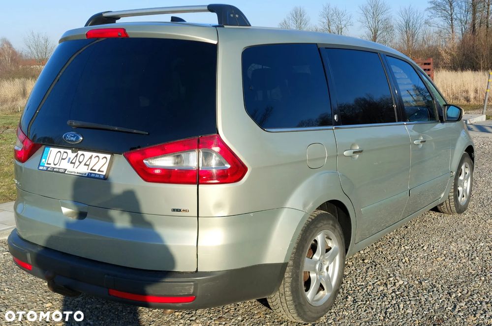 Ford Galaxy 2.2 TDCi Ghia - 7
