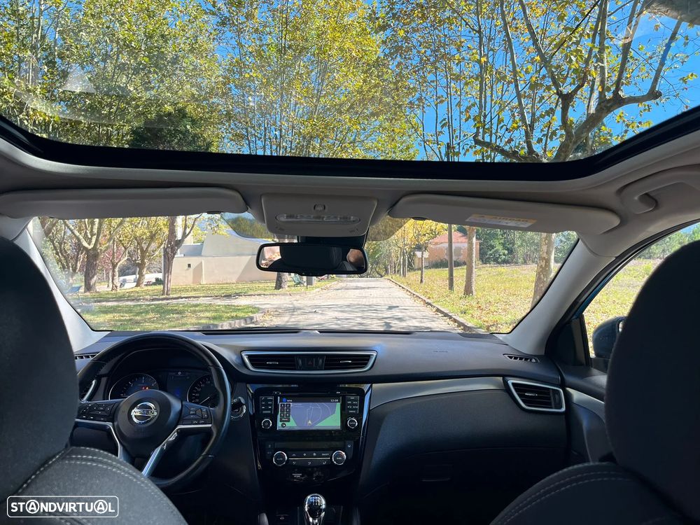 Nissan Qashqai 1.5 dCi N-Connecta RS+PS - 9